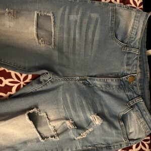 #132 Distressed Light Blue skinny  Jeans